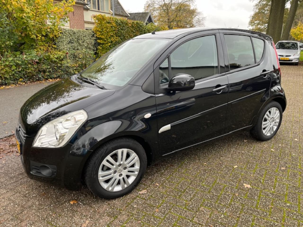 Suzuki Splash - 1.2 86pk 5D Black-line - AutoWereld.nl