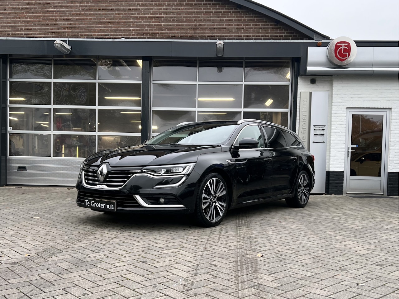 Renault Talisman Estate - 1.6 TCe Initiale Paris 1.6 TCe Initiale Paris - AutoWereld.nl