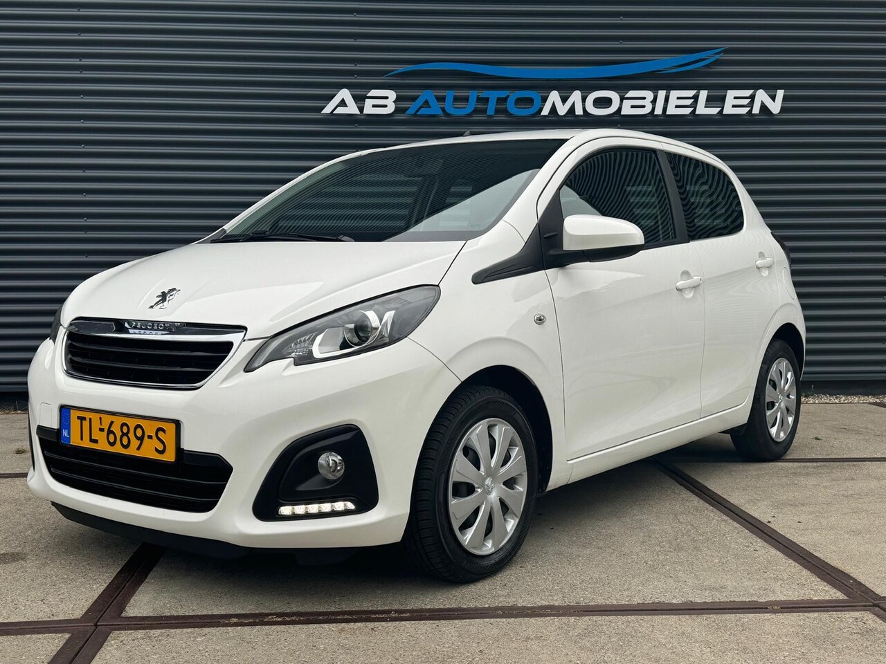 Peugeot 108 - 1.0 e-VTi Active AIRCO/ 5 DEURS - AutoWereld.nl