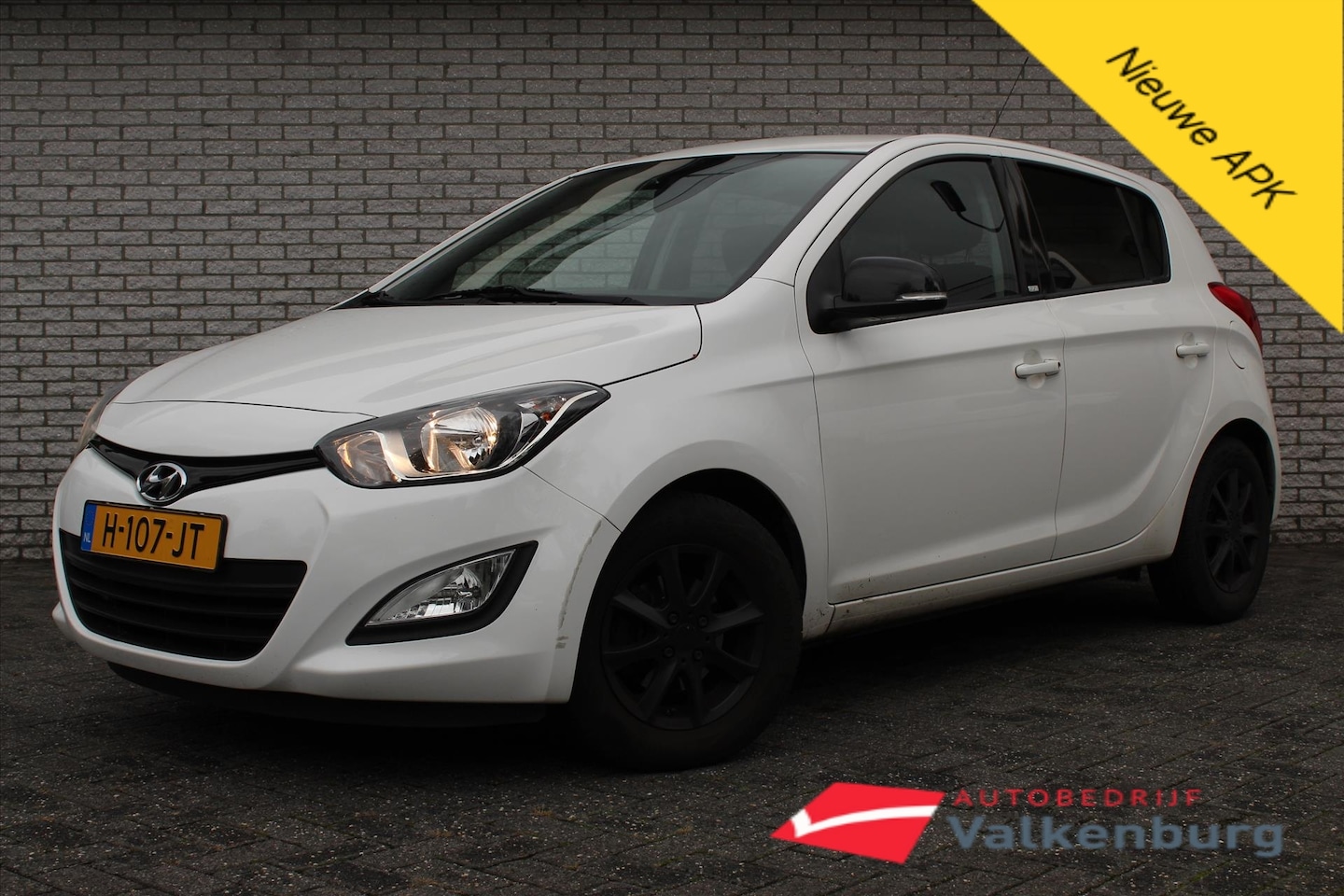 Hyundai i20 - 1.2i 85PK 5D Business Edition | Cruise | Elektrische ramen | Airco - AutoWereld.nl