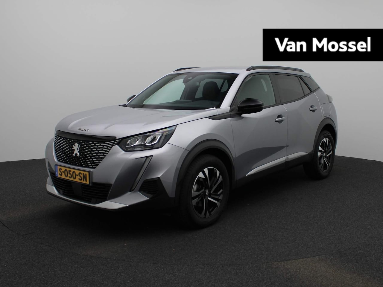 Peugeot 2008 - 1.2 PureTech Allure Pack | Automaat | Navigatie | Parkeersensoren | Climate control - AutoWereld.nl