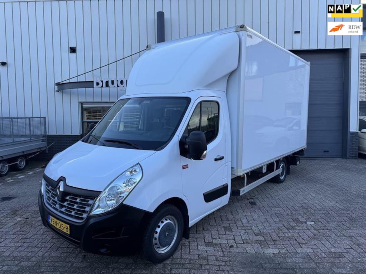 Renault Master - T35 2.3 dCi L3H2 citybox/dhollandia 750kg - AutoWereld.nl