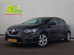 Renault Mégane - 1.5 Blue dCi Limited Keyless Navigatie Clima Cruise Carplay Android Bluetooth Parkeersenso