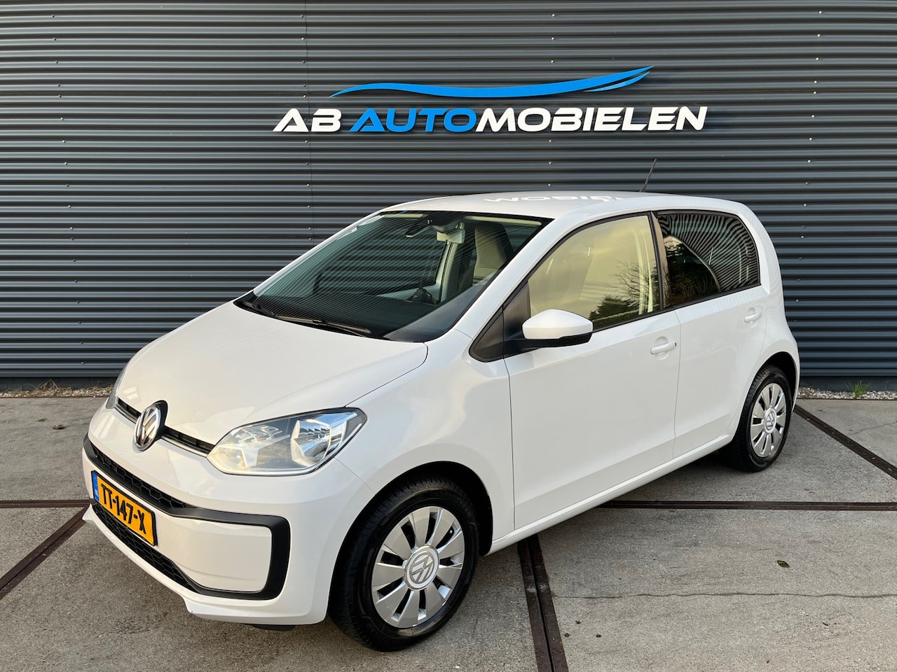 Volkswagen Up! - 1.0 BMT move up! 5 DEURS/ BLUETOOTH/ LED VERL - AutoWereld.nl