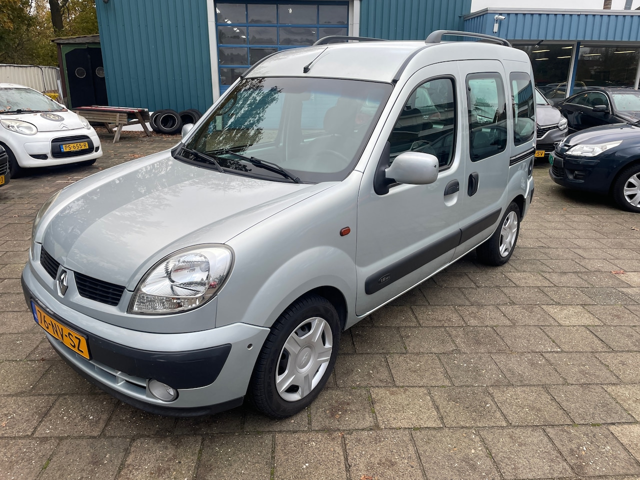 Renault Kangoo - 1.6-16V Privilège 1.6-16V Privilège - AutoWereld.nl