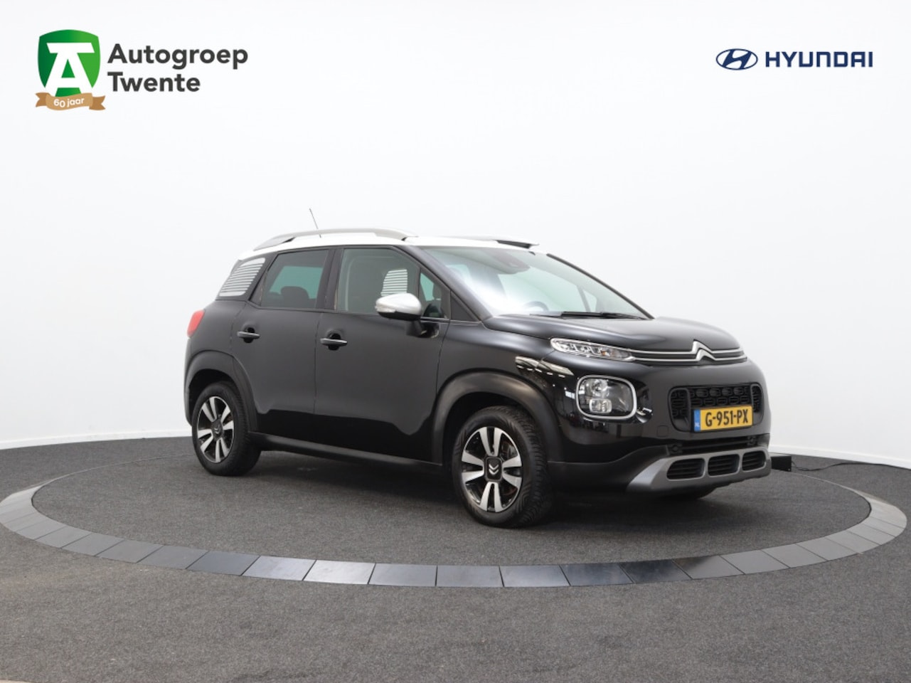 Citroën C3 Aircross - 1.2 PT S&S Shine | Keyless | Trekhaak | Navigatie | - AutoWereld.nl