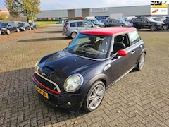 MINI Cooper S - 1.6 Chili (LOOPT SLECHT)