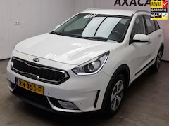 Kia Niro - 1.6 GDi Hybrid ExecutiveLine UNIEKE KM GARANTIE NIEUWE APK