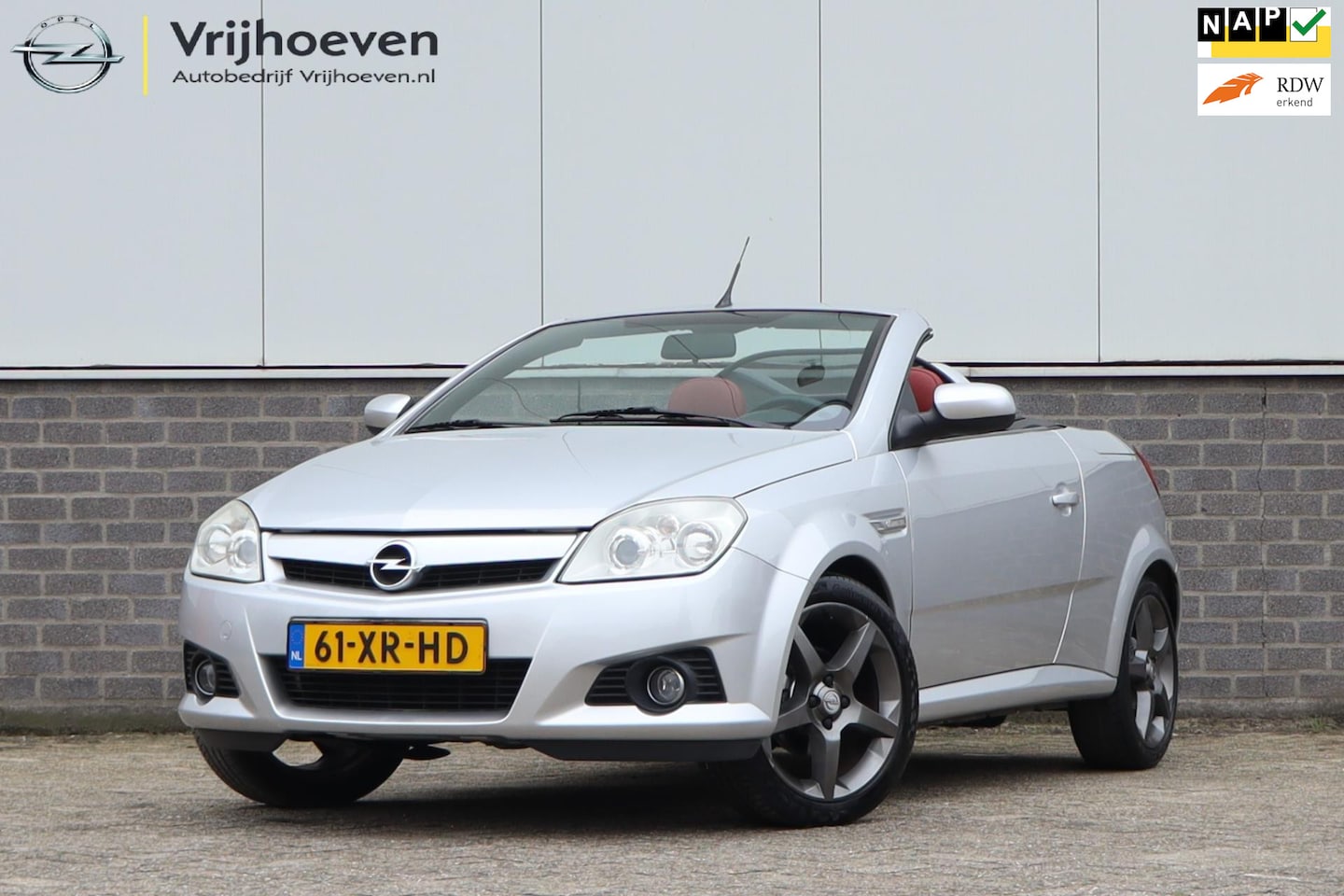 Opel Tigra TwinTop - 1.4-16V Rhythm 1.4-16V Rhythm - AutoWereld.nl