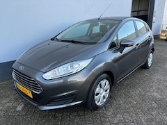 Ford Fiesta - 1.5 TDCi Style 5-deurs - 1e Eigenaar - Navigatie