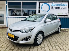 Hyundai i20 - 1.4i i-Motion Automaat