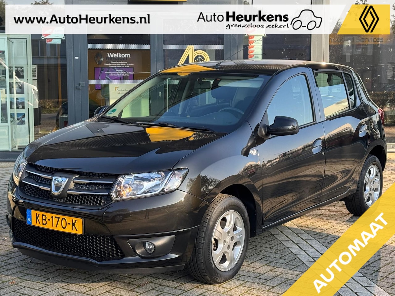 Dacia Sandero - TCe 90 Easy-R Lauréate | Automaat | Navigatiesysteem | Parkeersensoren achter | - AutoWereld.nl