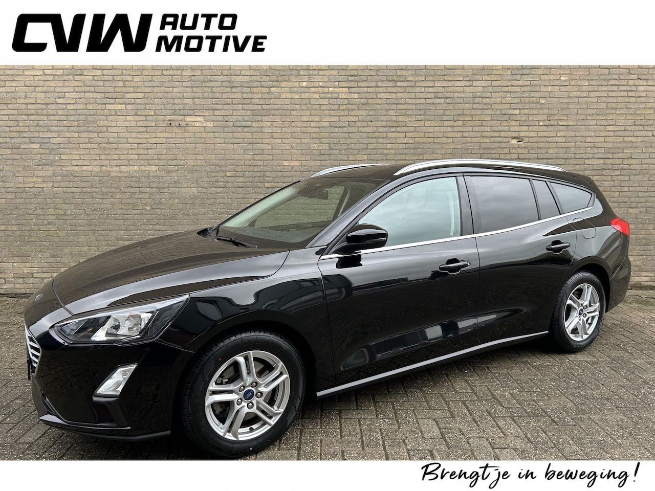 Ford Focus Wagon - 1.0 EcoBoost | Navigatie | Airco | Trekhaak | Adaptieve cruise | Sportstoelen | LED-verlic - AutoWereld.nl