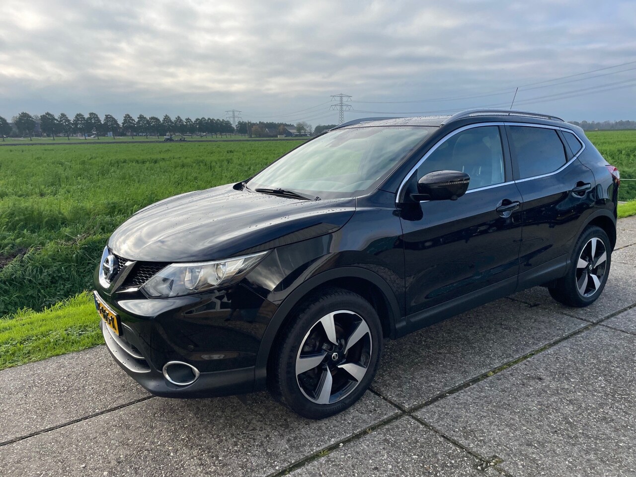 Nissan Qashqai - 1.2 Tekna 1.2 Tekna, Panoramdak, Stoelverwarming, Leder, Elektr stoelen, Trekhaak, enz enz,enz - AutoWereld.nl