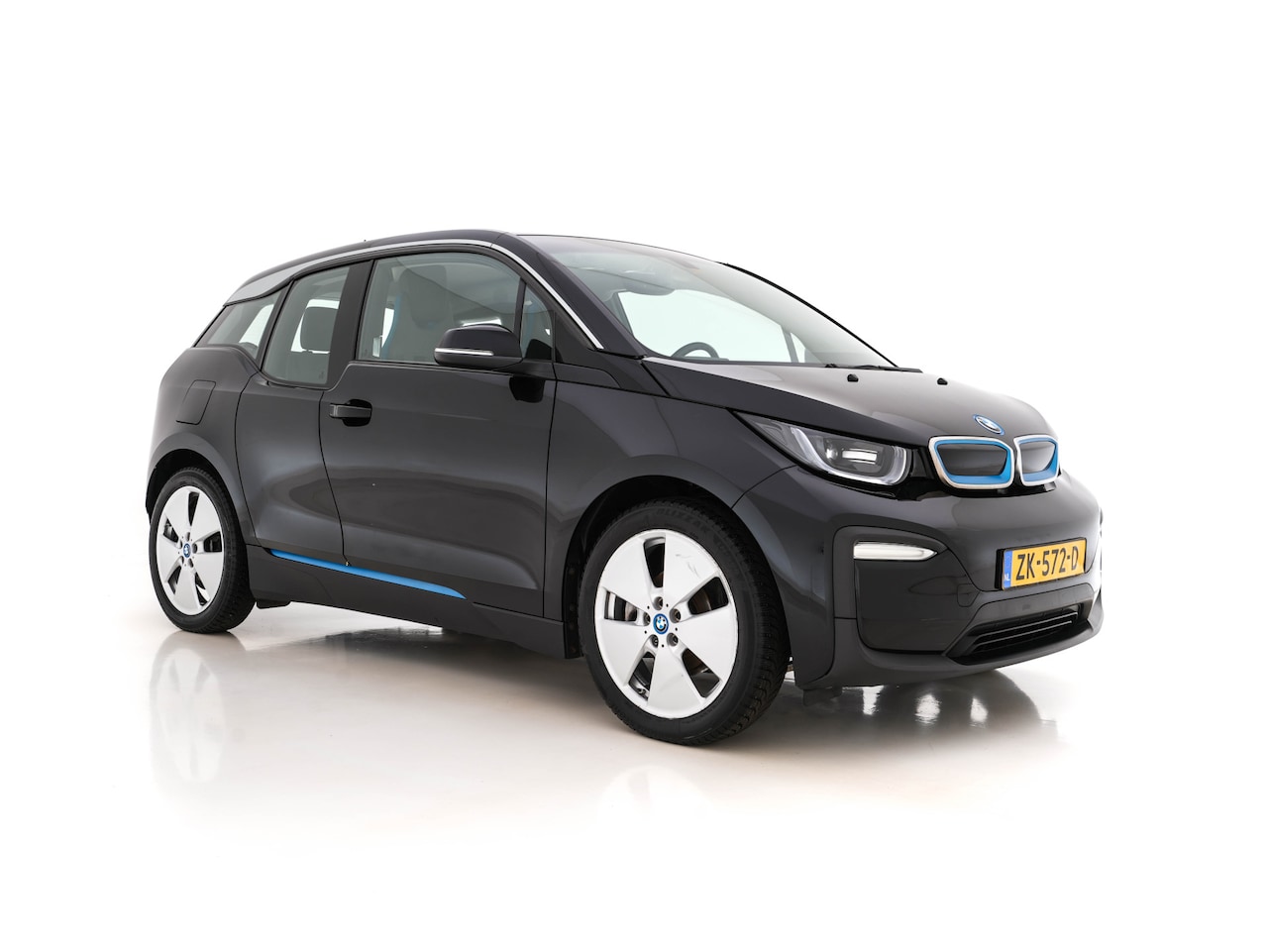 BMW i3 - Basis 94Ah 33 kWh (INCL-BTW) *HEATPUMP | NAVI-FULLMAP | FULL-LED | DIGI-COCKPIT | COMFORT- - AutoWereld.nl