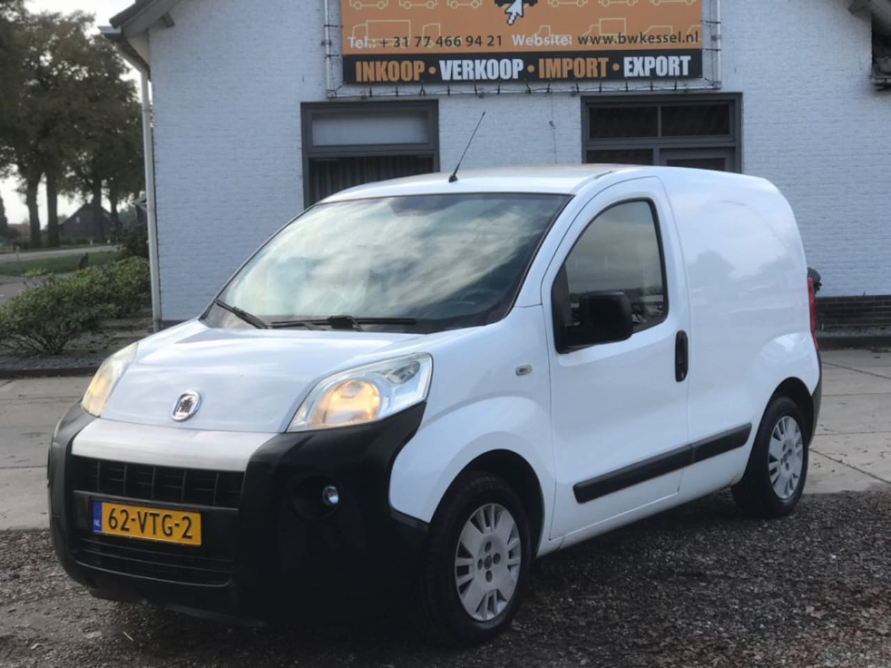 Fiat Fiorino - 1.3 MJ SX Euro 4 Schuifdeur - AutoWereld.nl