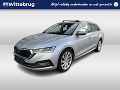 Skoda Octavia Combi - 1.4 TSI iV PHEV Style / AUTOMAAT/ PANO/ CAMERA/ PARK. SENSOREN/ MATRIX/ DODE HOEK/ MEMORY