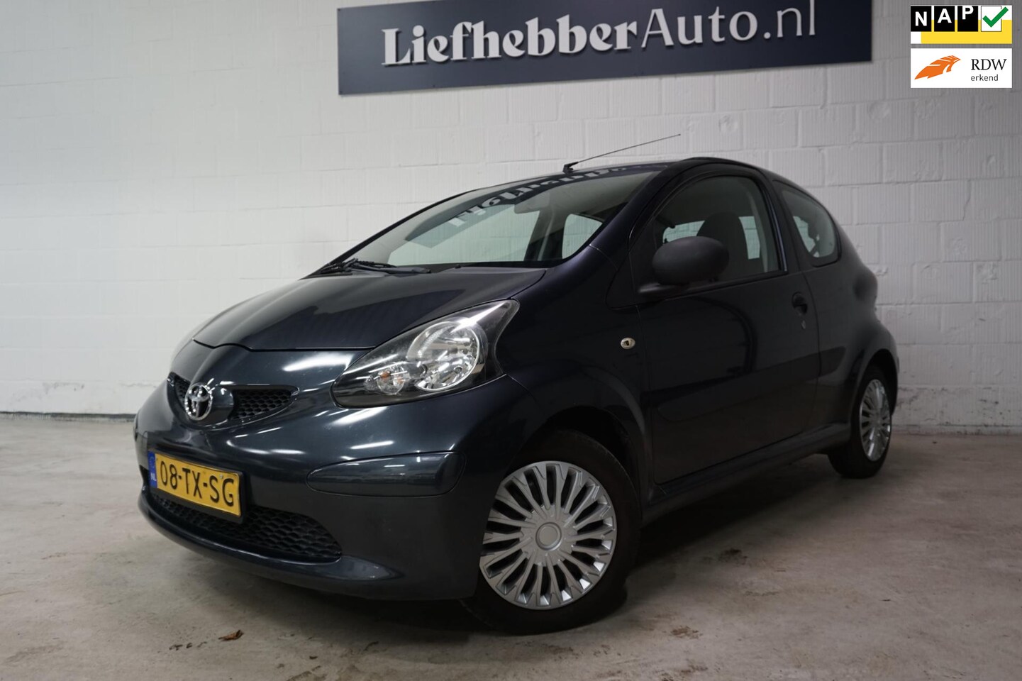 Toyota Aygo - 1.0-12V/Airco/NAP/Apk 11-2025/ RIJKLAAR - AutoWereld.nl