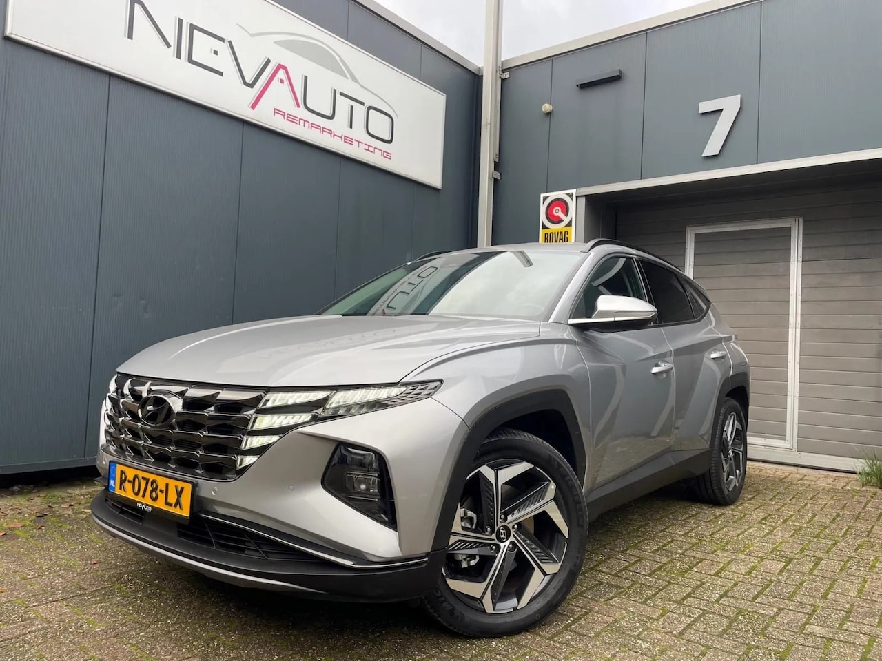 Hyundai Tucson - 1.6 T-GDI PHEV plug-in Hybrid Comfort Smart 4WD 265PK - AutoWereld.nl