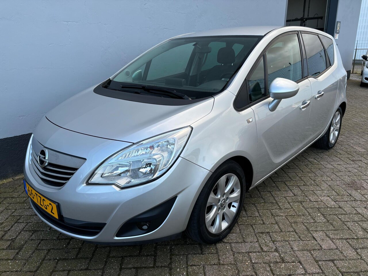 Opel Meriva - 1.4 Turbo Cosmo - Navigatie - AutoWereld.nl