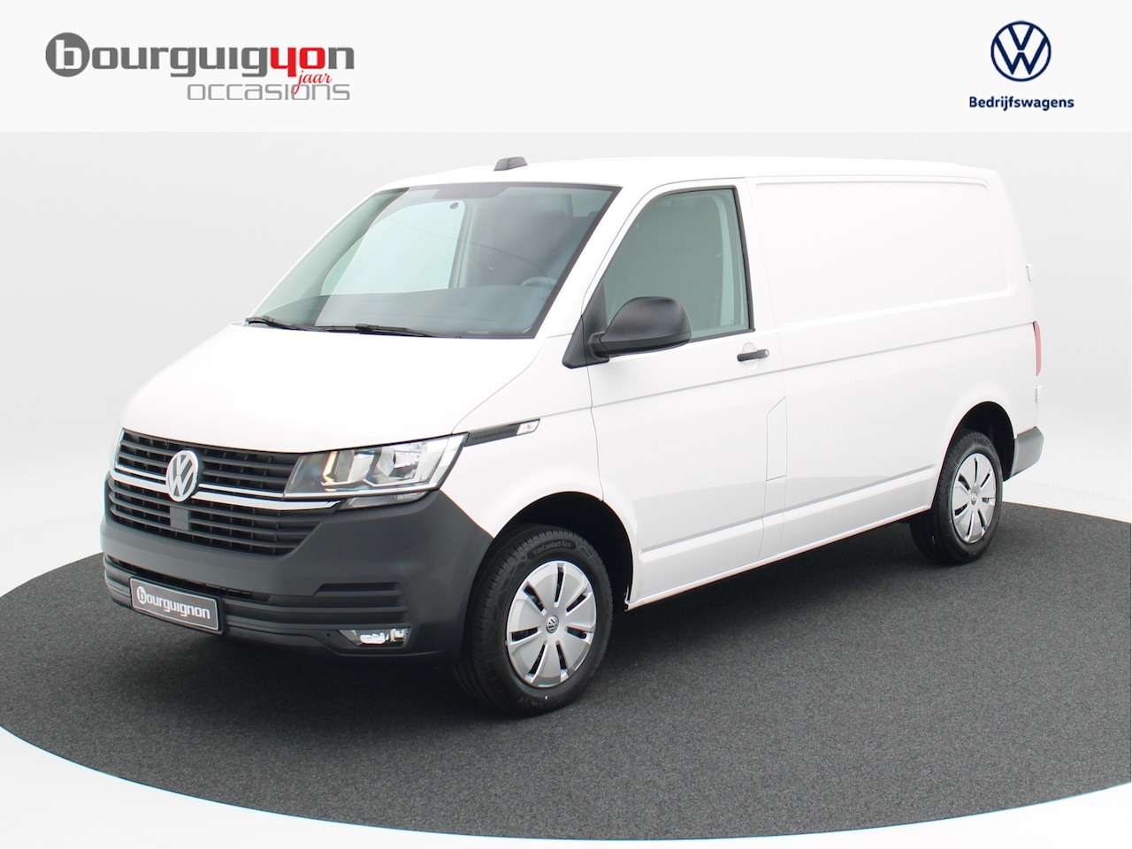 Volkswagen Transporter - 2.0 TDI L1H1 28 Comfortline | Airco | Cruise | Camera | Achterdeuren | App Connect | Direc - AutoWereld.nl