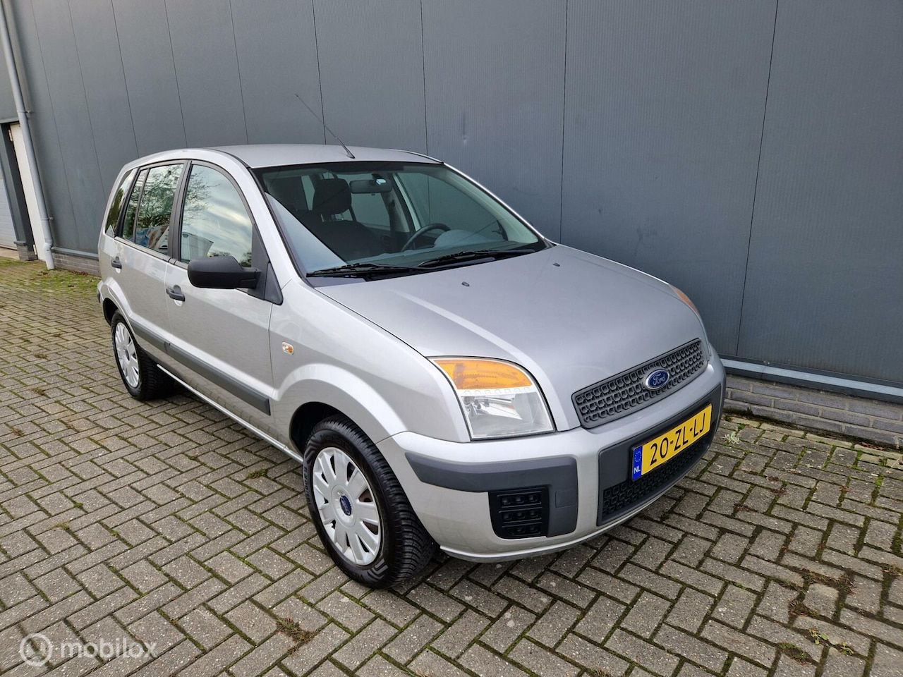 Ford Fusion - 1.4-16V Cool & Sound - AutoWereld.nl