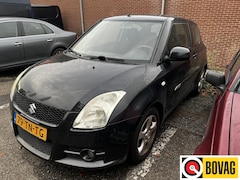 Suzuki Swift - 1.5 Exclusive