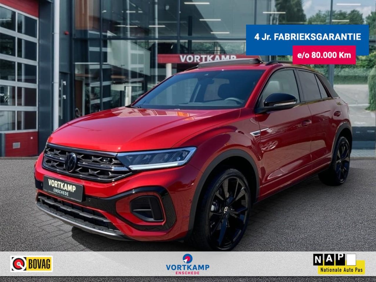 Volkswagen T-Roc - 1.5 TSI DSG R-LINE BLACK-OPTIC PANO-DAK/CAMERA/CARPLAY/ACC/STOEL - AutoWereld.nl