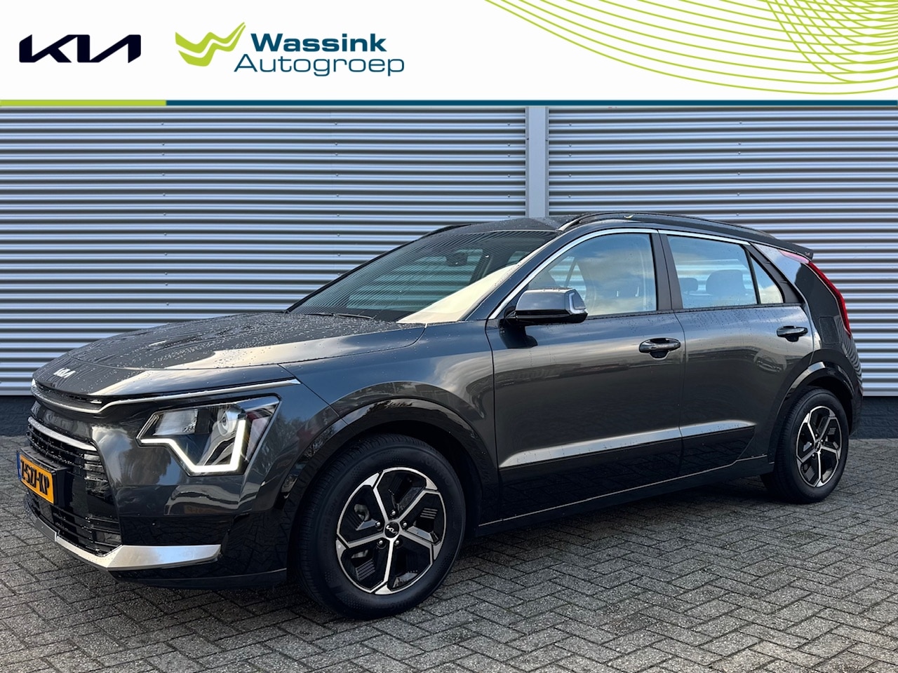 Kia Niro - 1.6 GDi Hybrid 141pk DCT6 DynamicLine | Navigatie | Climate | Parkeersensoren voor | - AutoWereld.nl