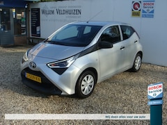 Toyota Aygo - 1.0 VVT-i 5drs x-fun