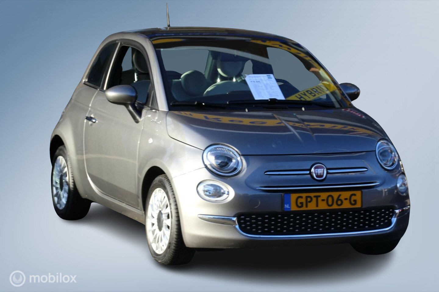 Fiat 500 - 1.0 Hybrid Dolcevita 1.0 Hybrid Dolcevita, Carplay, 4 Seizoenenbanden - AutoWereld.nl