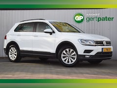 Volkswagen Tiguan - 1.5TSI ACT Comfortline Trekhaak/ParkAssist/Camera/LED/Keyless