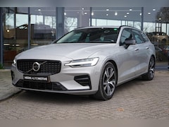 Volvo V60 - 2.0 B4 Plus Dark Lederen bekleding Google Services | Elektrisch verstelbare stoelen met ge