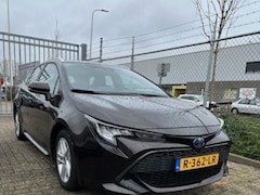 Toyota Corolla Touring Sports - 1.8 Hybrid Active lage kmstand!!!