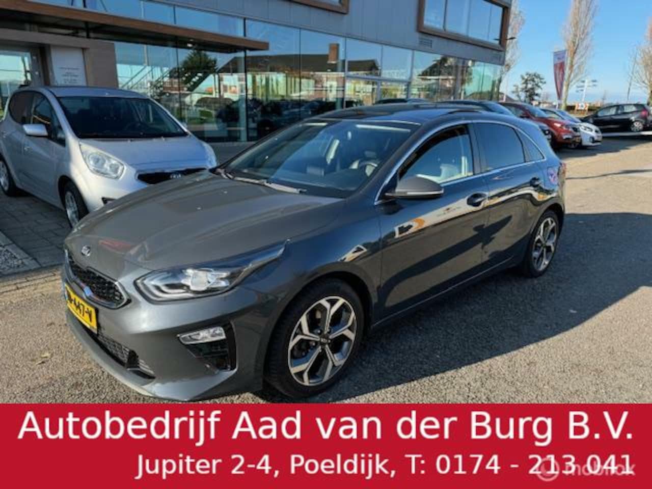 Kia Cee'd - Ceed 1.4 T-GDi 140pk ExecutiveLine 1.400kg trekgewicht , Panorama dak , Lederen bekleding, - AutoWereld.nl