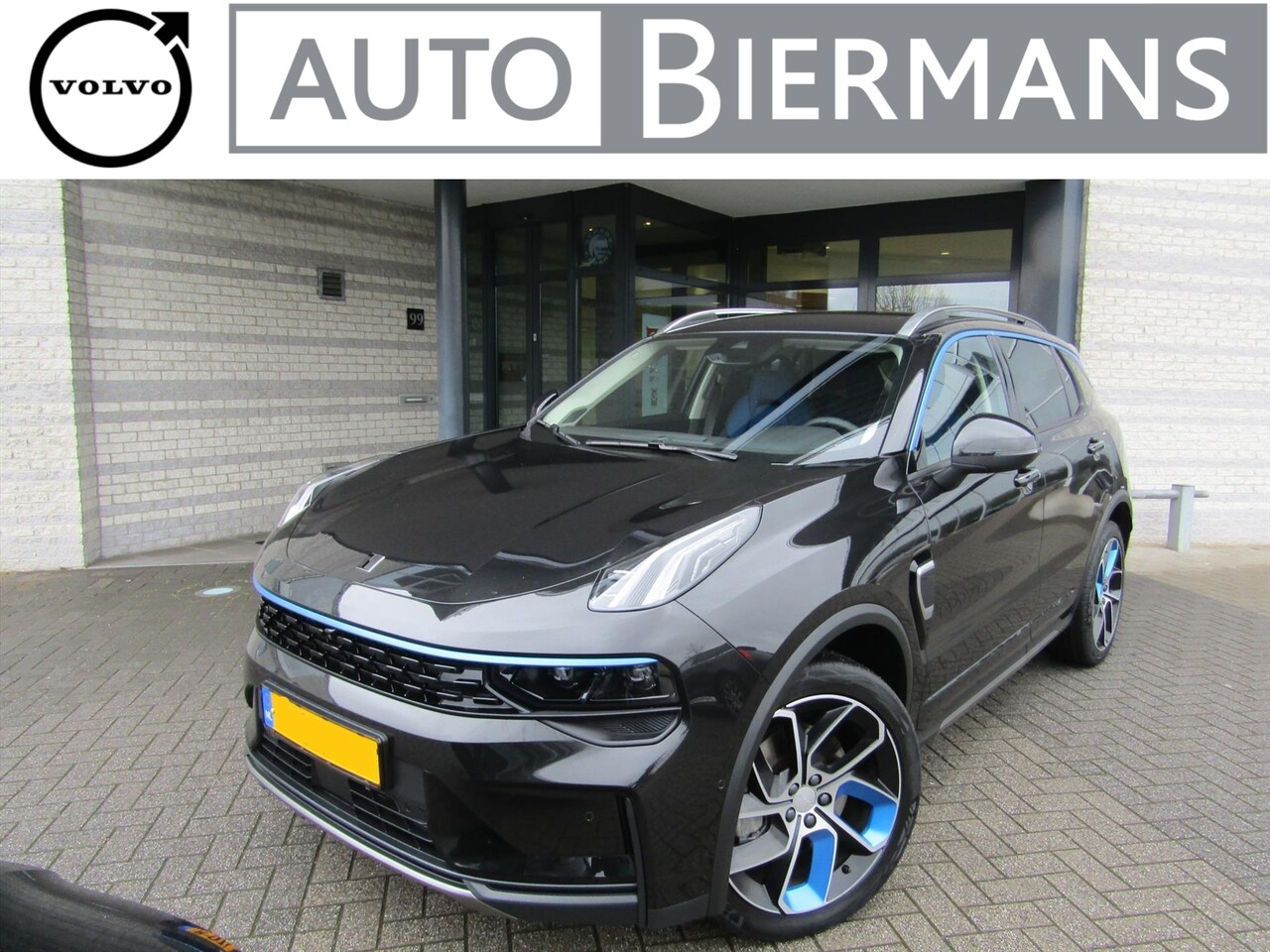 Lynk & Co 01 - 1.5TD 261pk PHEV 7DCTH | NIEUW | FULL OPTIONS | SNEL BESCHIKBAAR | € 37.890 - AutoWereld.nl