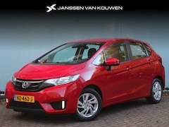 Honda Jazz - 1.3 i-VTEC Comfort / Navigatie / Parkeersensoren vóór & achter / Stoelverwarming