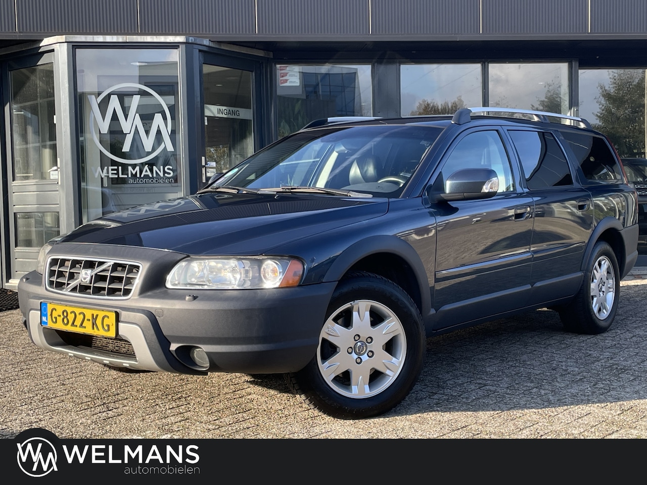 Volvo XC70 - 2.5T AWD Geartronic Summum Xenon l Leder l Trekhaak l Carplay - AutoWereld.nl