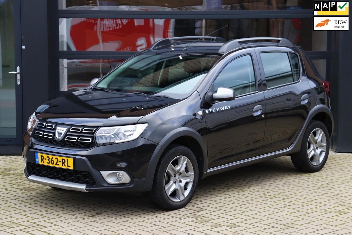 Dacia Sandero Stepway - 0.9 TCe SL Zeer Netjes! | Automaat | Navi | Airco | Cruise - AutoWereld.nl