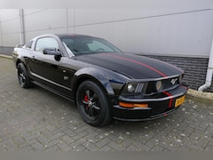 Ford Mustang - 4.6 V8 GT