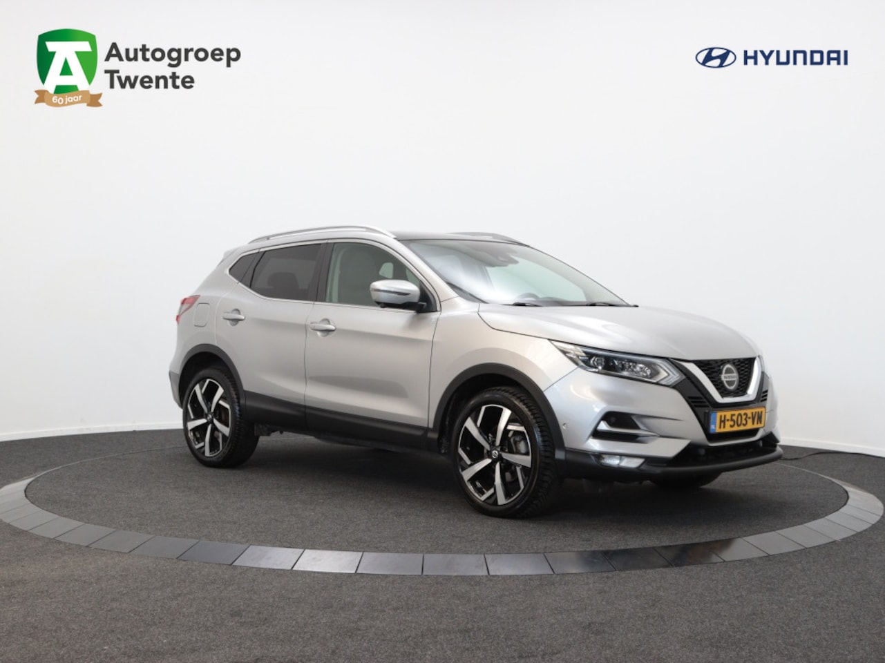 Nissan Qashqai - 1.3 DIG-T Tekna | Panorama dak | 360* camera | DAB | Carplay | - AutoWereld.nl