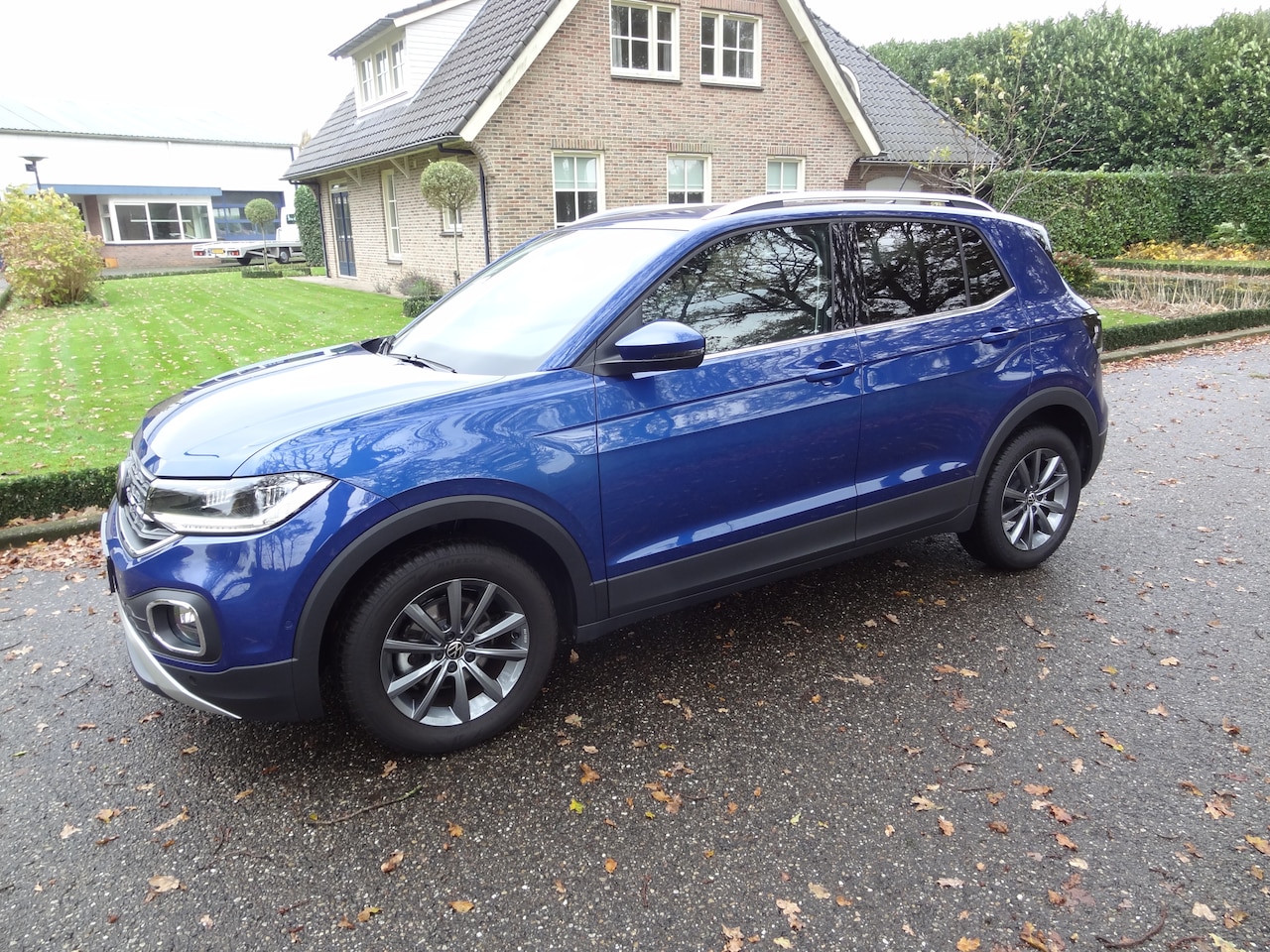 Volkswagen T-Cross - 1.0 TSI Style 18174 Km Camera stoelverwarming Acc Cruise Carplay Drive mode Park Assist - AutoWereld.nl