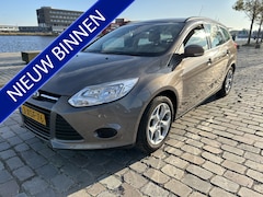 Ford Focus Wagon - 1.0 EcoBoost Edition navi airco/ecc nieuwe apk