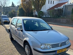 Volkswagen Golf - 1.4-16V NWE APK NAP