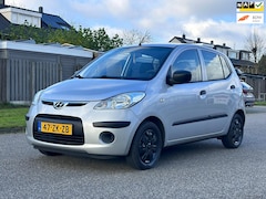 Hyundai i10 - 1.1 Active Grote scherm*Navigatie*24-07-2025 APK*NAP*Elektrische ramen