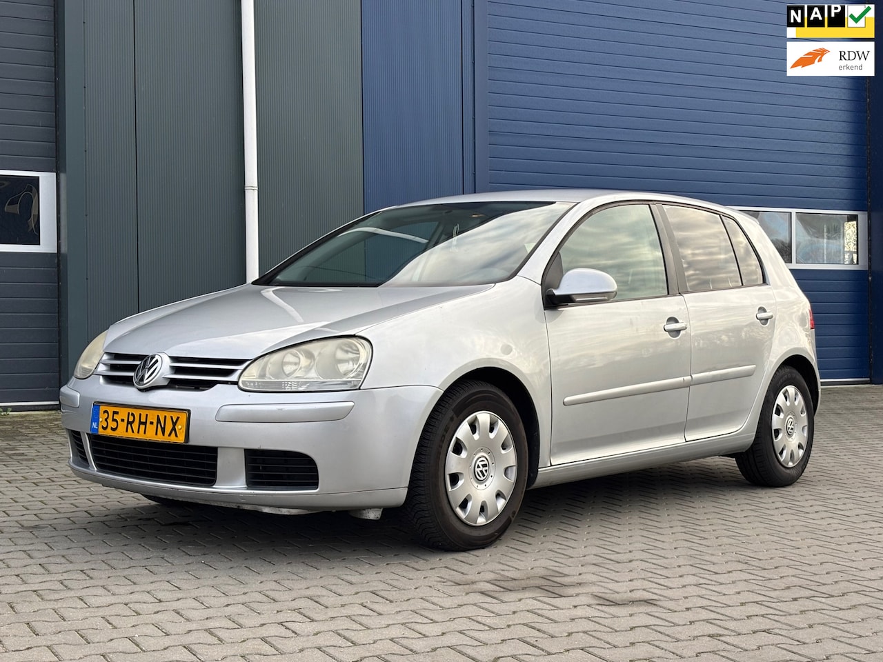 Volkswagen Golf - 1.6 FSI Turijn |Airco + Cruise control| - AutoWereld.nl