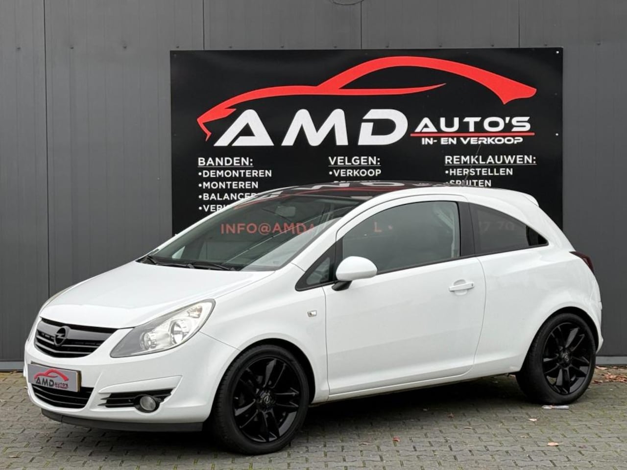 Opel Corsa - 1.4 16V OPC White Edition |Nap|Airco|Elec Ramen|Elec Spiegels| - AutoWereld.nl