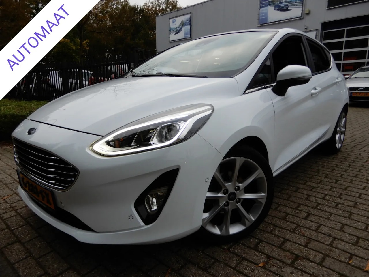 Ford Fiesta - 1.0 EcoBoost Vignale AUTOMAAT - AutoWereld.nl