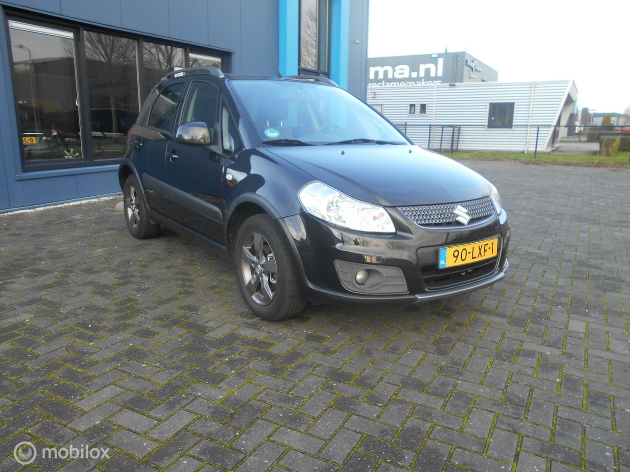 Suzuki SX4 - 1.6 Limited Clima!! Trekhaak!! - AutoWereld.nl