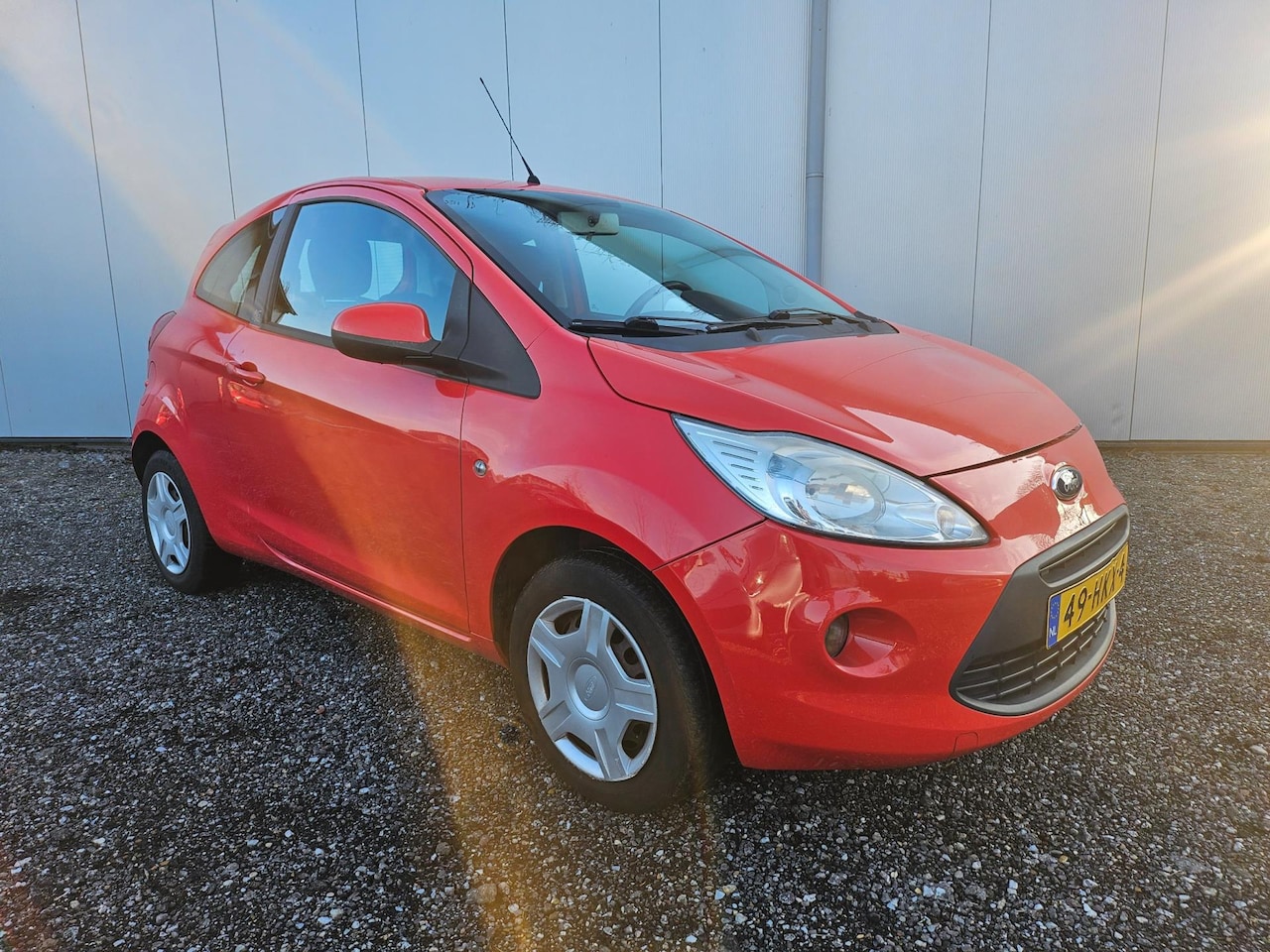 Ford Ka - 1.2 Titanium AIRCO STOELVERWARMING - AutoWereld.nl